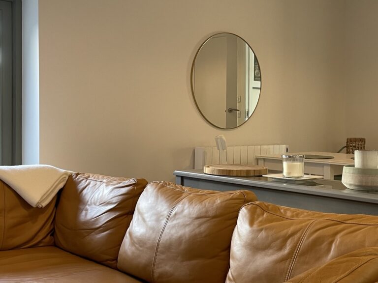 ABE54521 B461 4826 A05C 95A30017393B 1 105 c